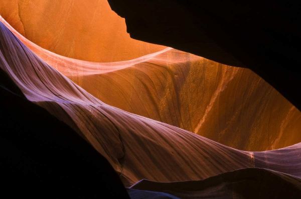 AZ, Sandstone formations in Antelope Canyon